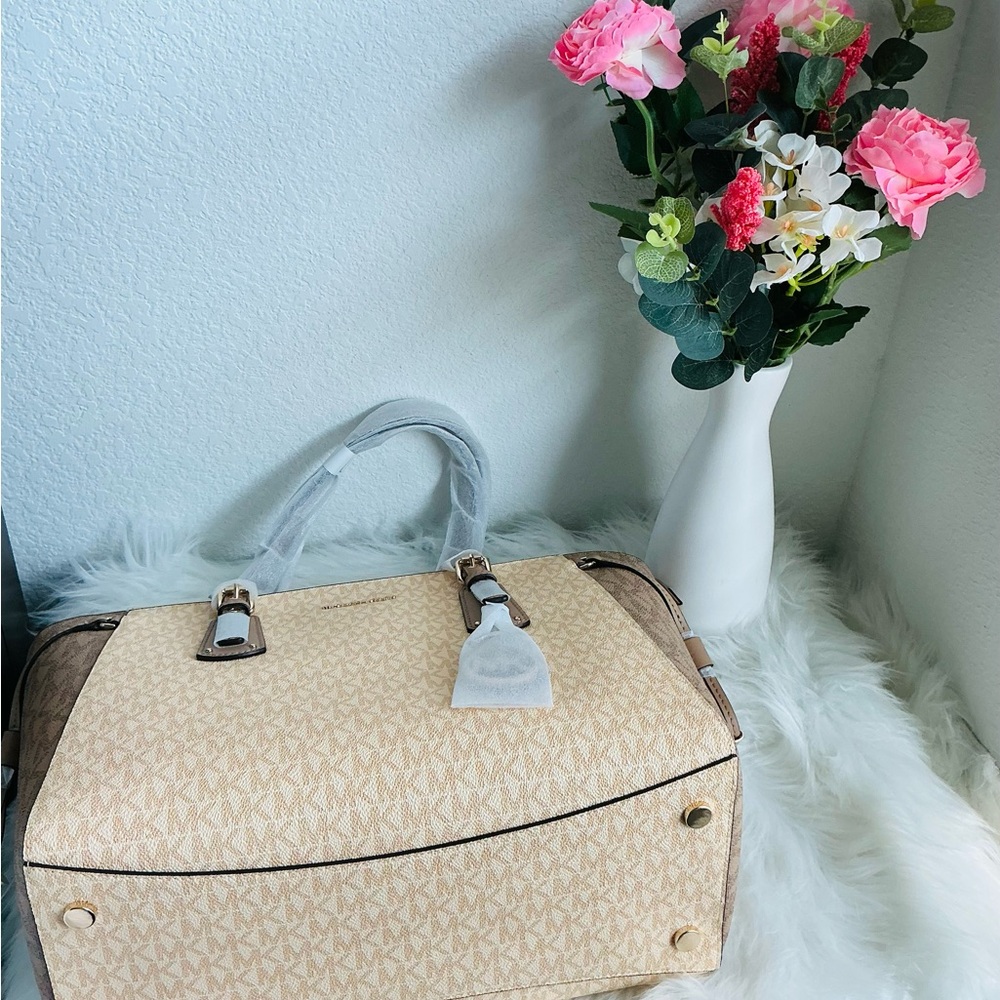 Michael kors voyager colorblock logo tote - Picture 4 of 6
